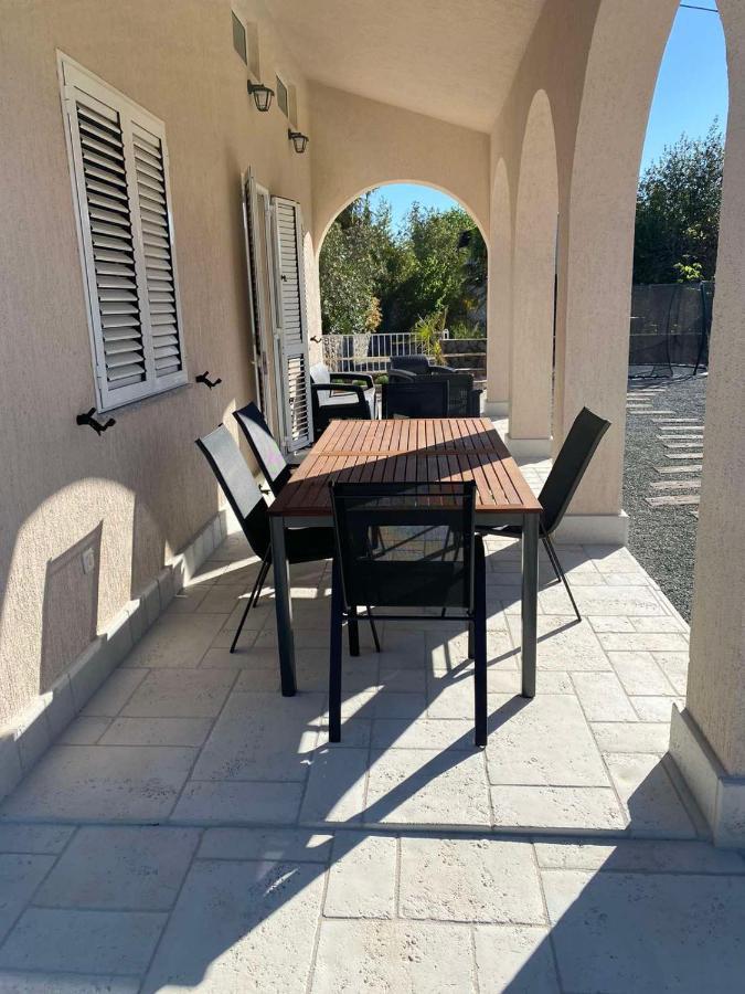 Villa Bellina Muraj Kornic Bagian luar foto